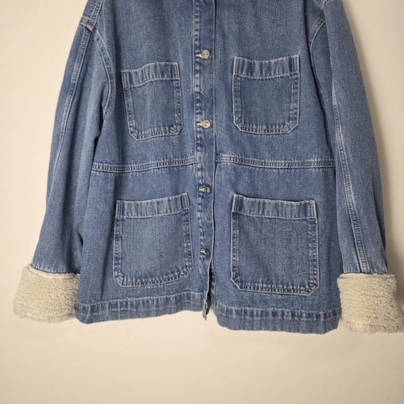 H&M Blue Denim Jacket with Cream Sherpa - Picture 6 of 9